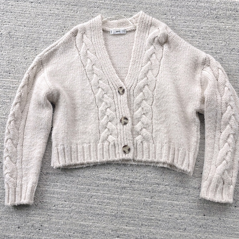 Cropped Mango Cable Cardigan EUC